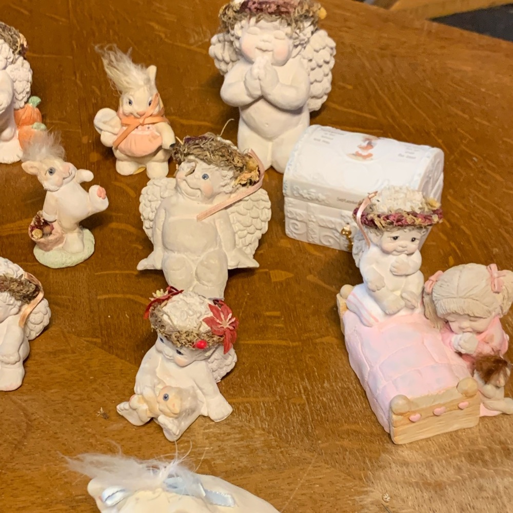Precious Moments Collectibles Lot of 15